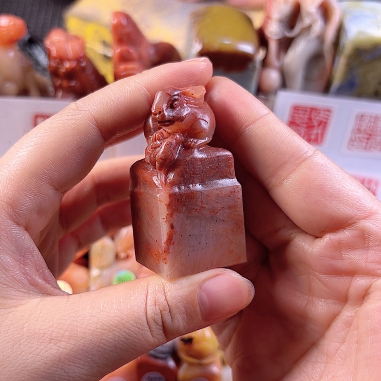 【闪购商品】老挝石2.5厘米，兔子