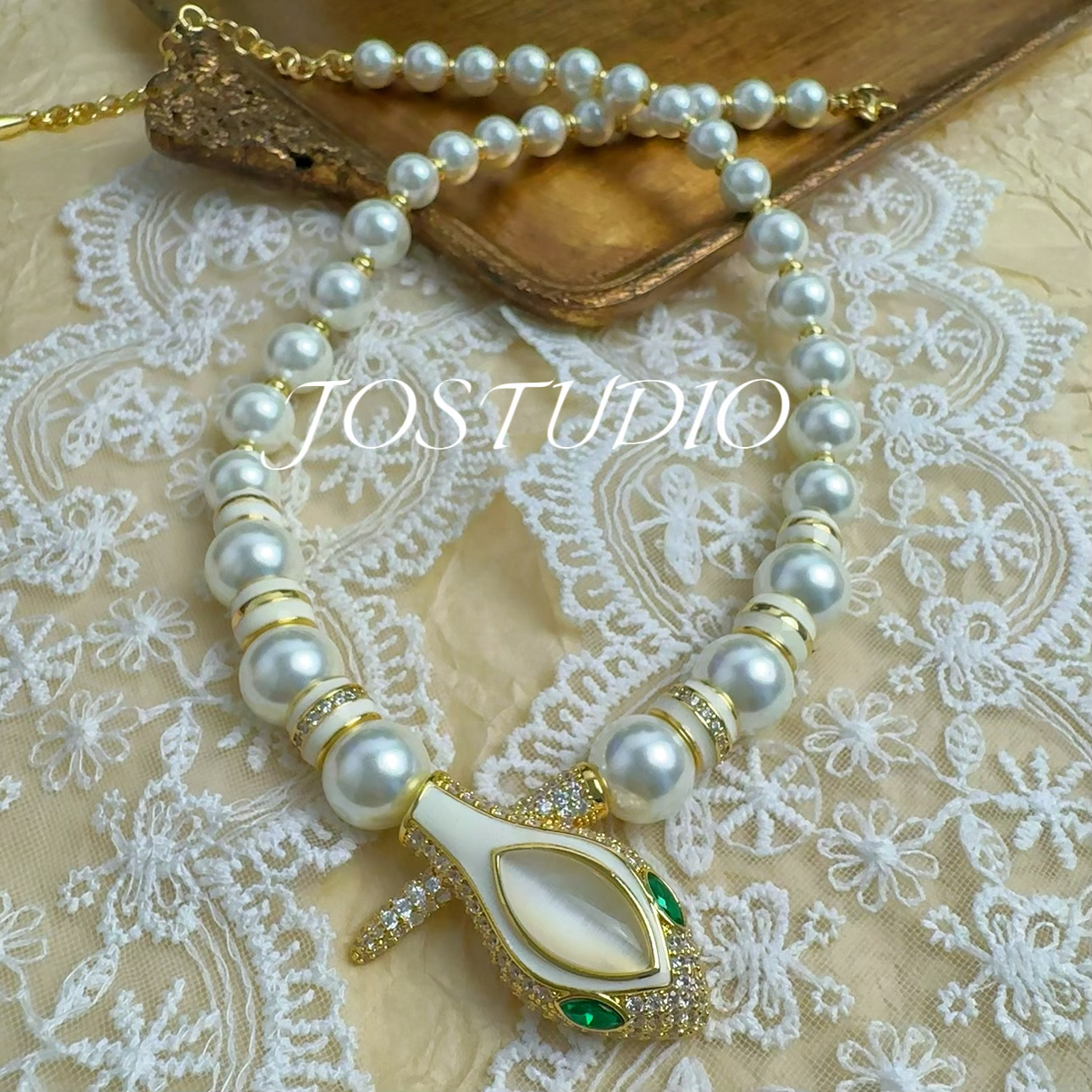 铜琉璃项链 中古饰品小众设计师时尚轻奢原创琉璃珠项链