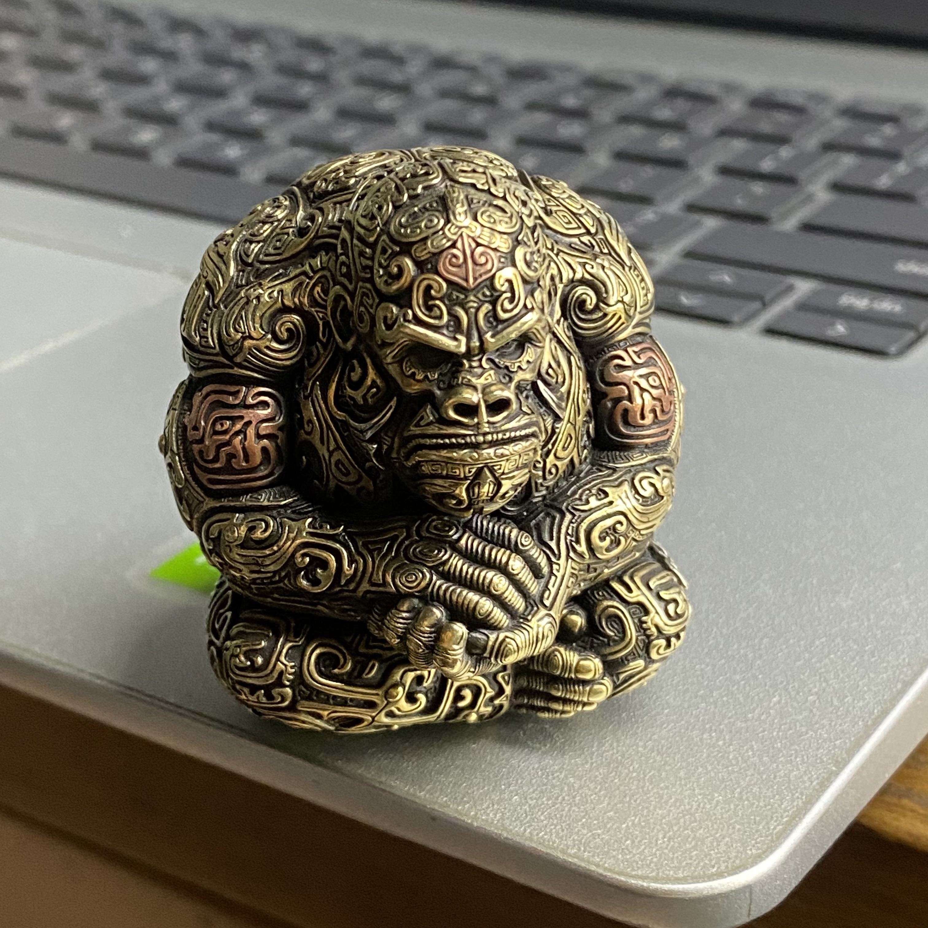 乐阳 纹身大猩猩 青铜版