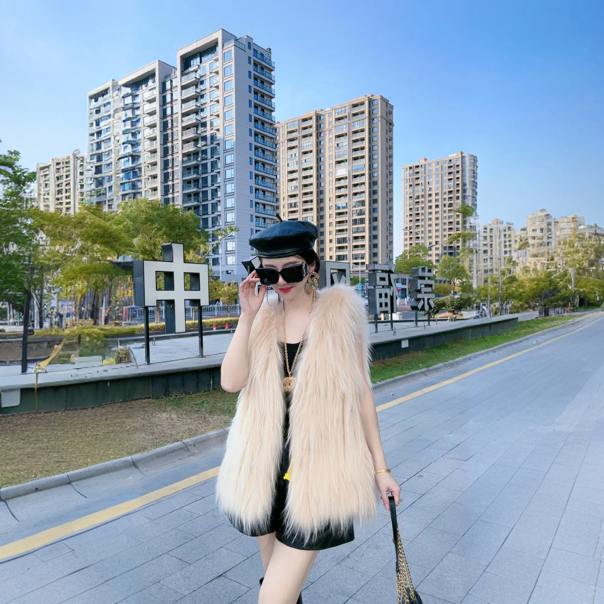 【Nuo'er】新款春秋貉子毛车条时尚洋气小个子修身显瘦百搭马甲