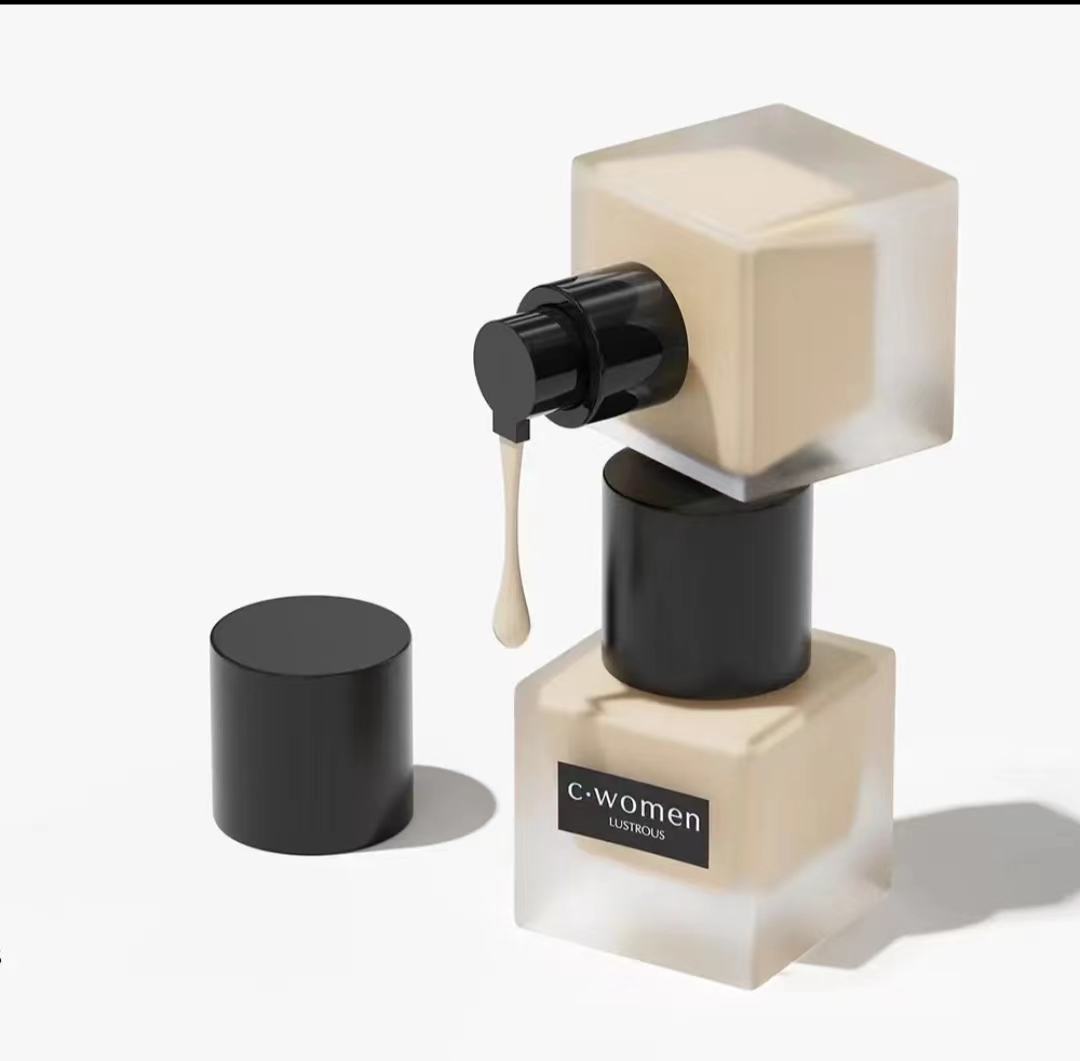 c·women保湿亮泽持妆粉底液送2个粉扑