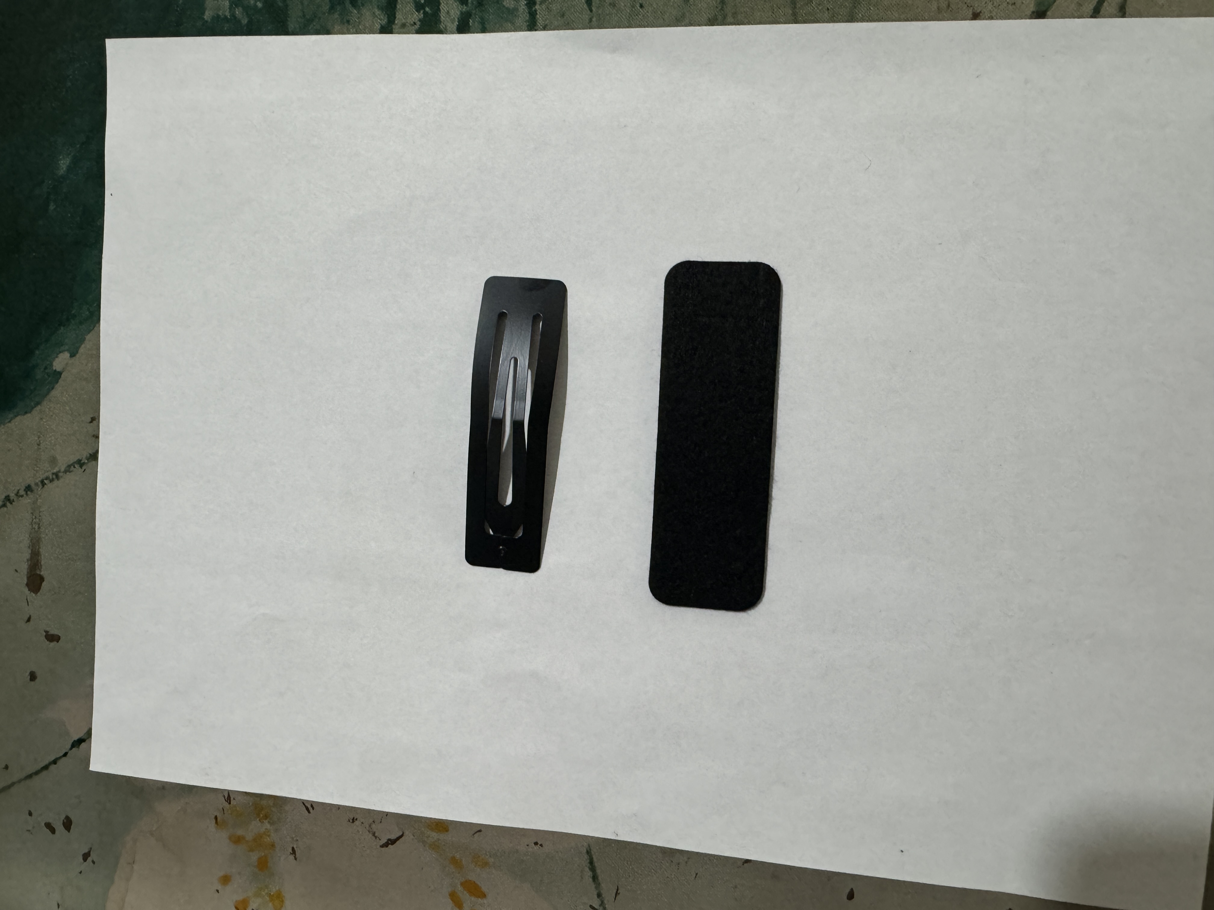 20个板板夹（8厘米*2厘米）+20个不织布手工