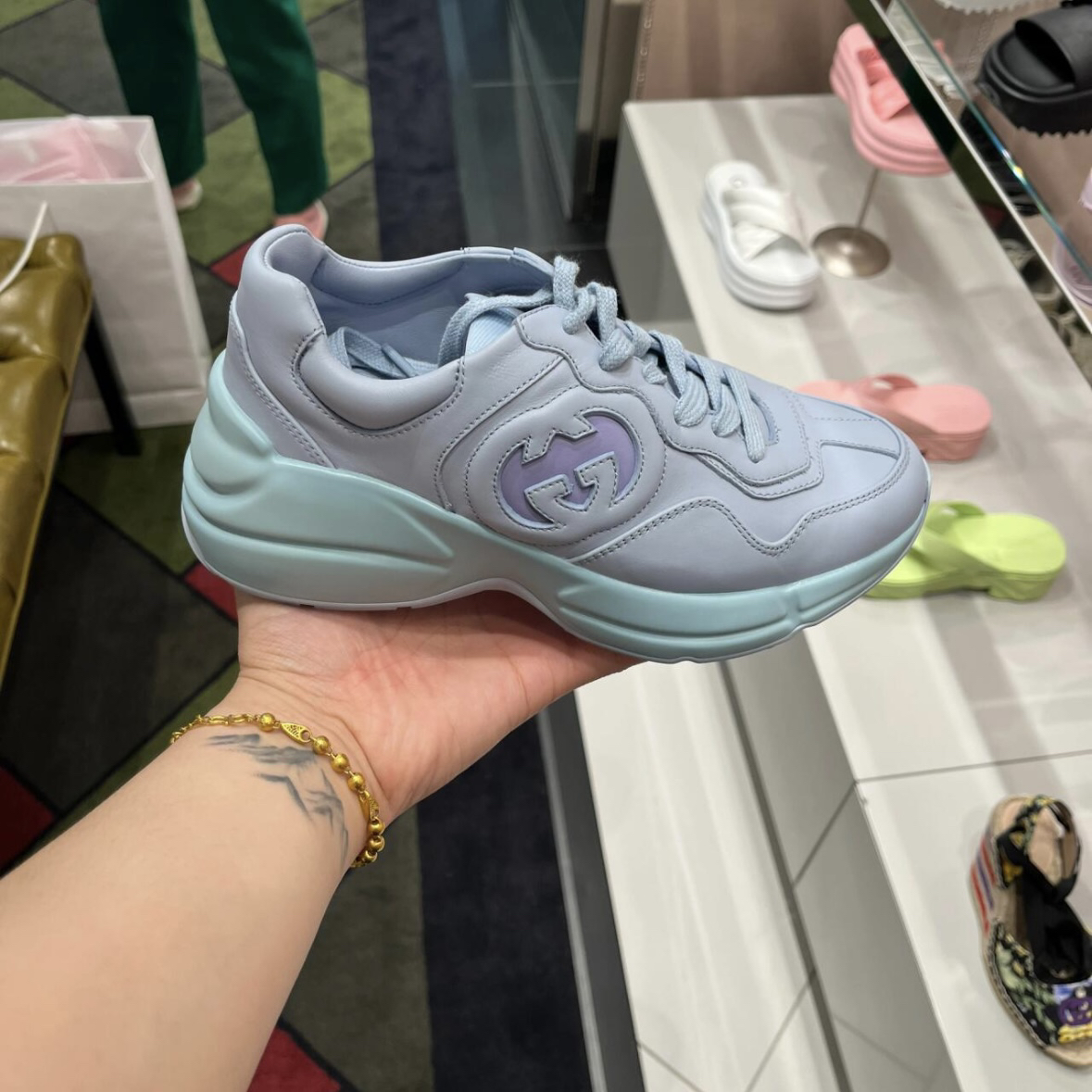 未使用 GUCCI/古驰 2591511全新闲置蓝紫色老爹鞋 无盒