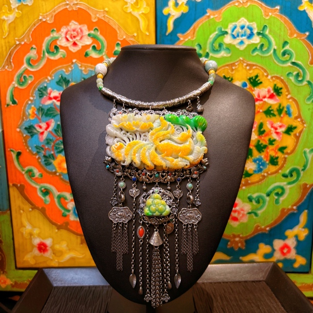 国风流行台湾银九尾狐翡翠套链