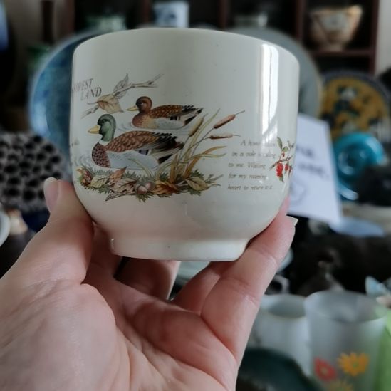 陶瓷杯子碟子小碗