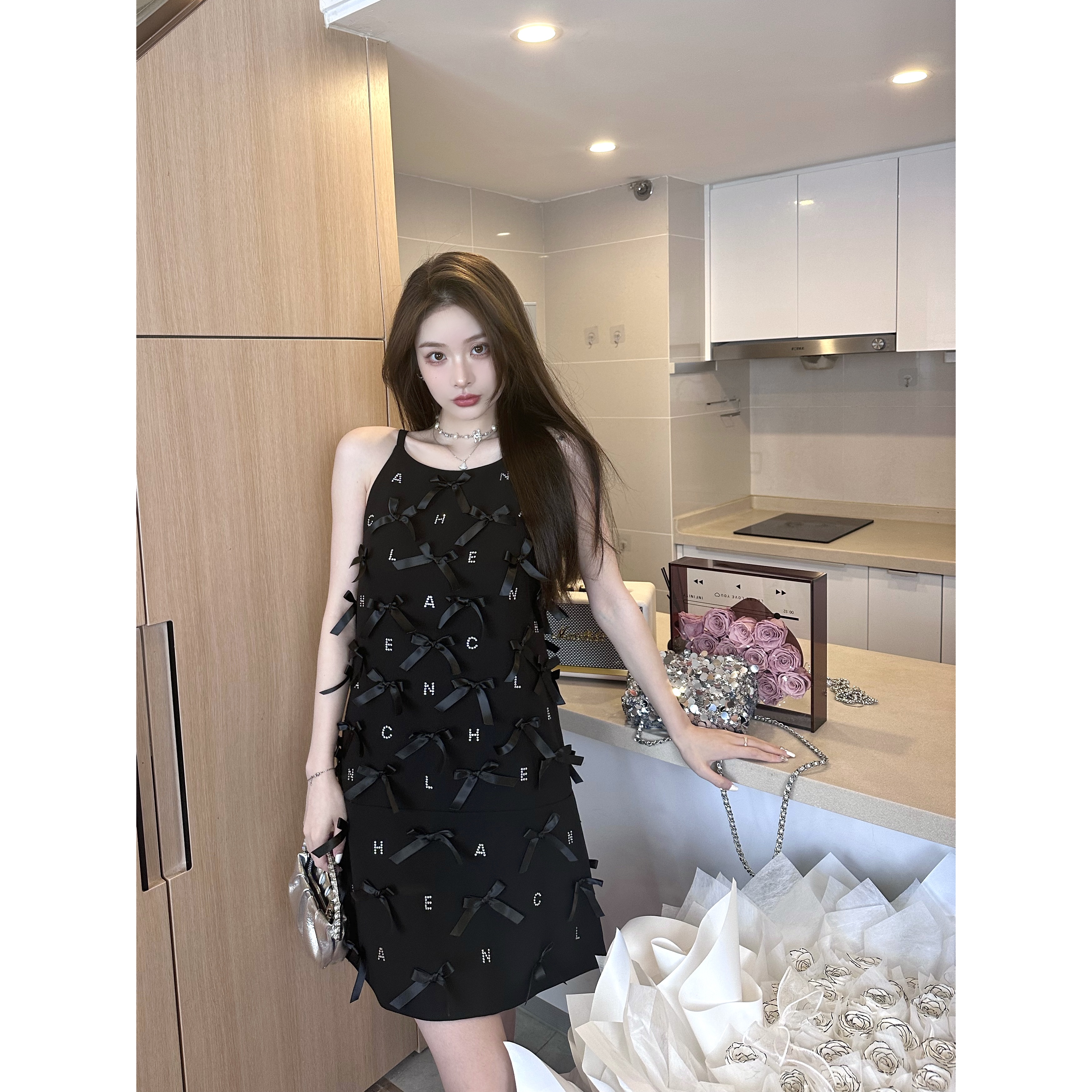 卖完不补【人间富贵花】  手工蝴蝶结烫钻重工设计感连衣裙