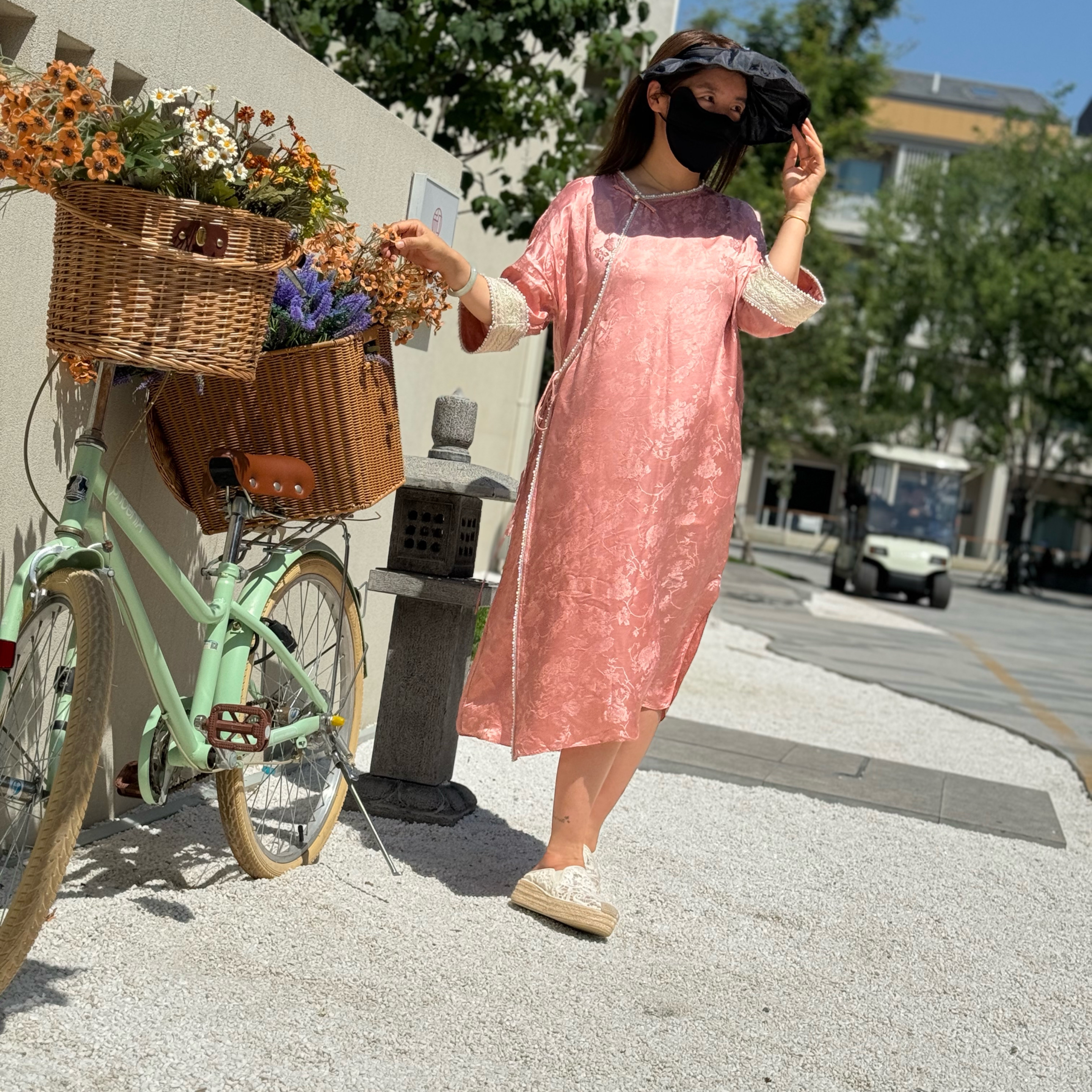 2024粉色新中式长裙真丝女士夏季时尚显瘦碎花国风气质