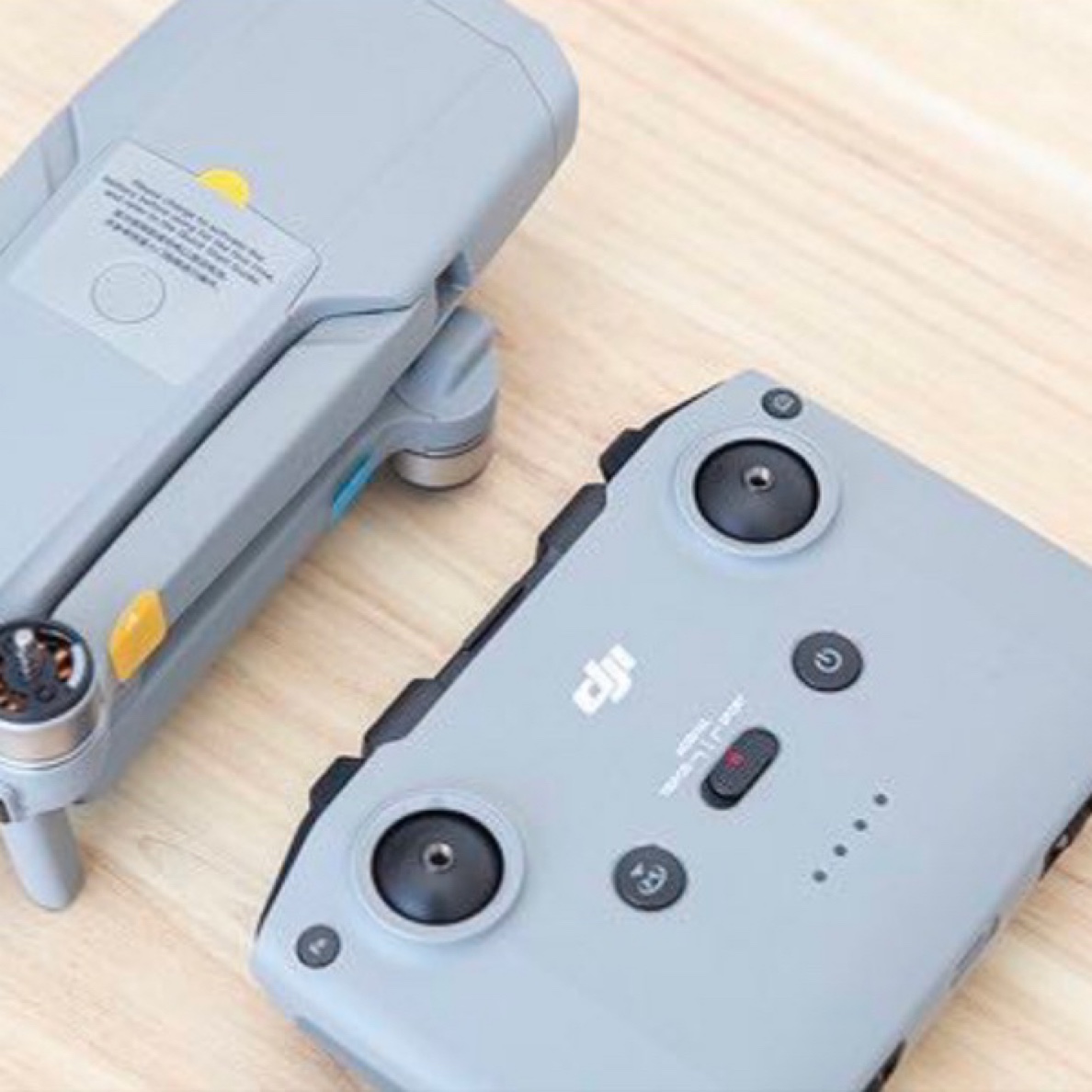 99新 DJI/大疆 99新 DJI/大疆 大疆AIR2畅飞套装 4K高清 智能跟随