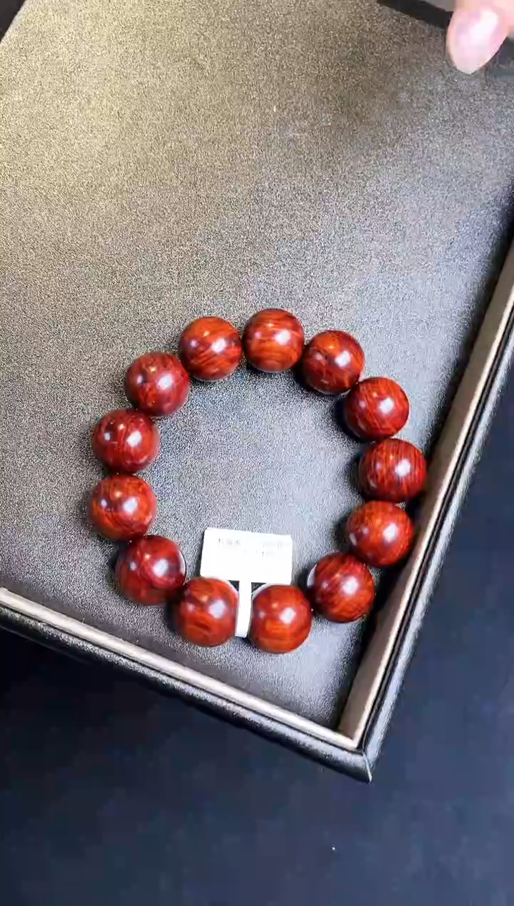 【闪购商品】小叶紫檀手串/手链1.8水波一条