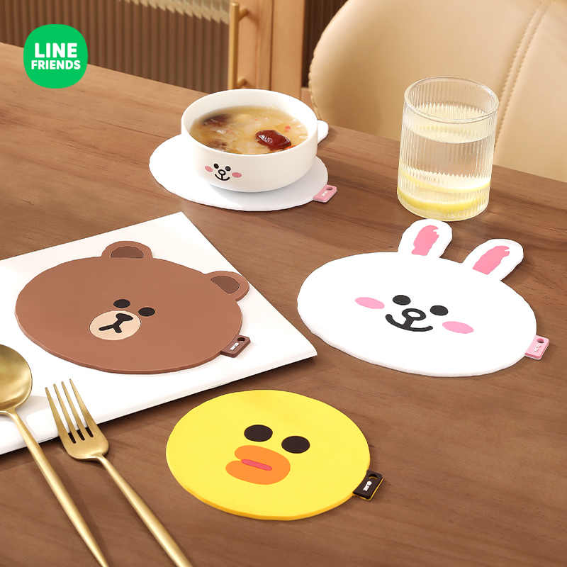 LINEFRIENDS硅胶圆形隔热餐垫防水防油杯垫餐桌防烫儿童防滑垫