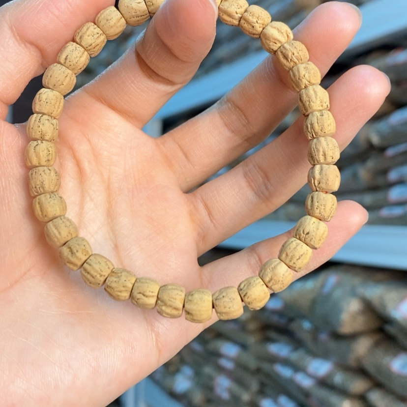 【闪购商品】柏香籽/百香籽吊坠