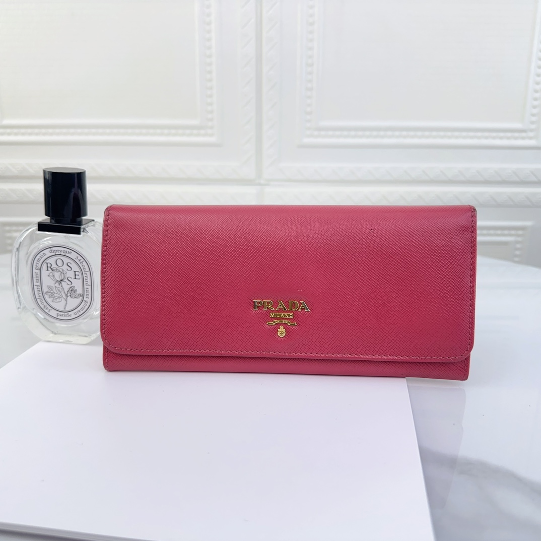 95新 Prada/普拉达 奢品经典/女士时尚百搭长款钱包二奢包包DKD