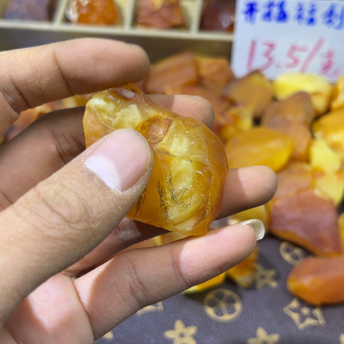 【闪购商品】定制琥珀未镶嵌帆****