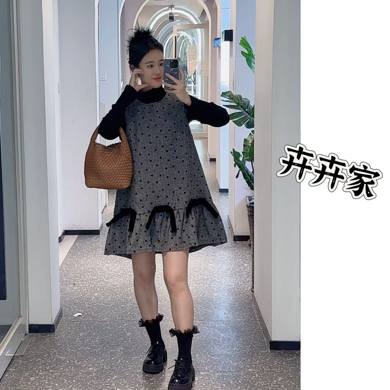 时尚气质显瘦洋气减龄秋冬法式宽松小香风裙+打底两件套