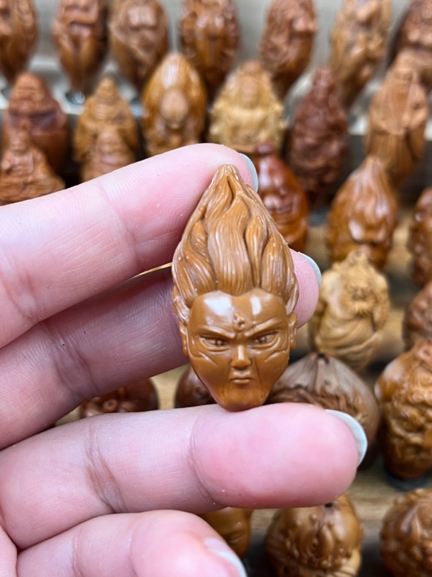 精品橄榄核哪吒头