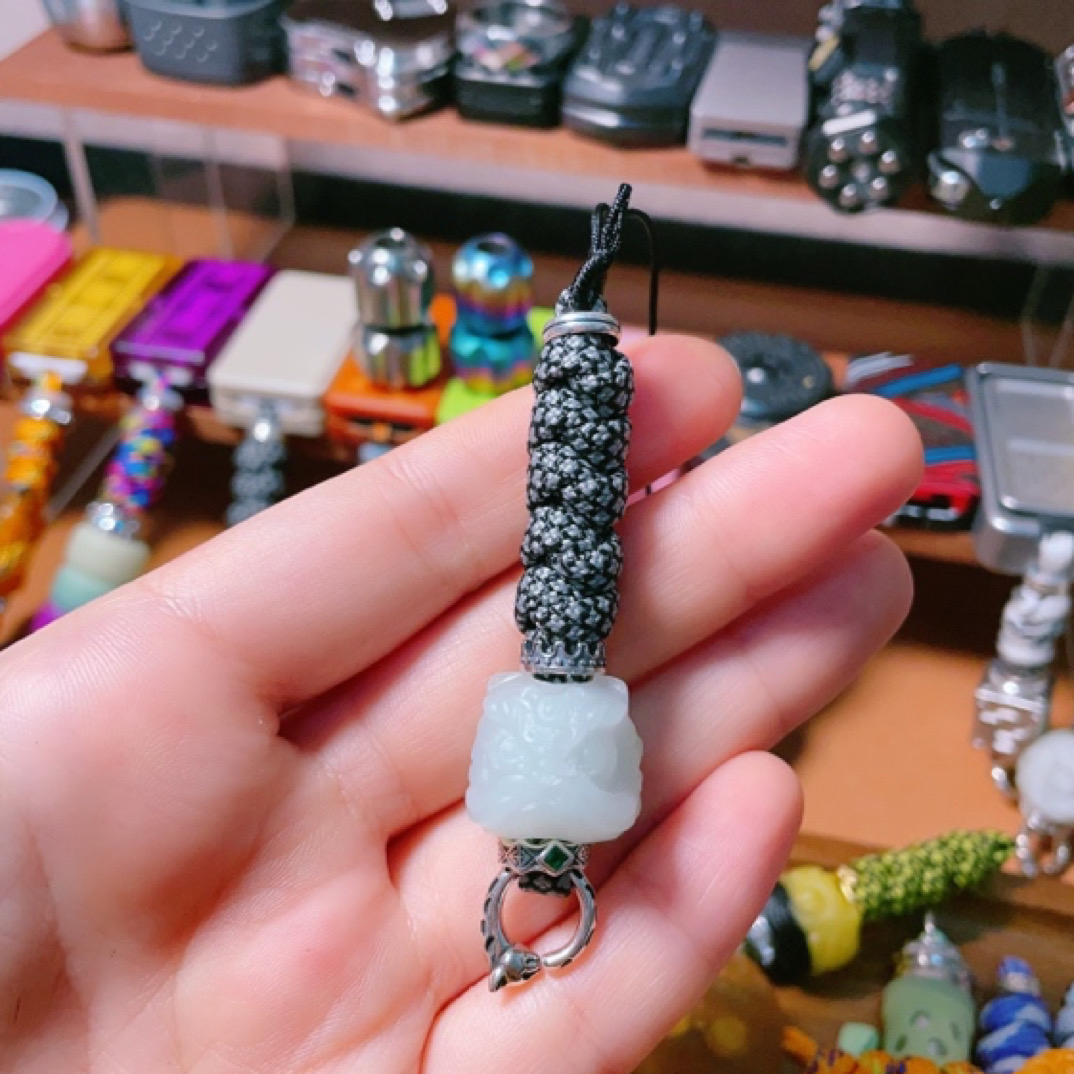 【叮叮EDC】玉石醒狮刀坠天然刀坠单个价钱拆封不退 不换