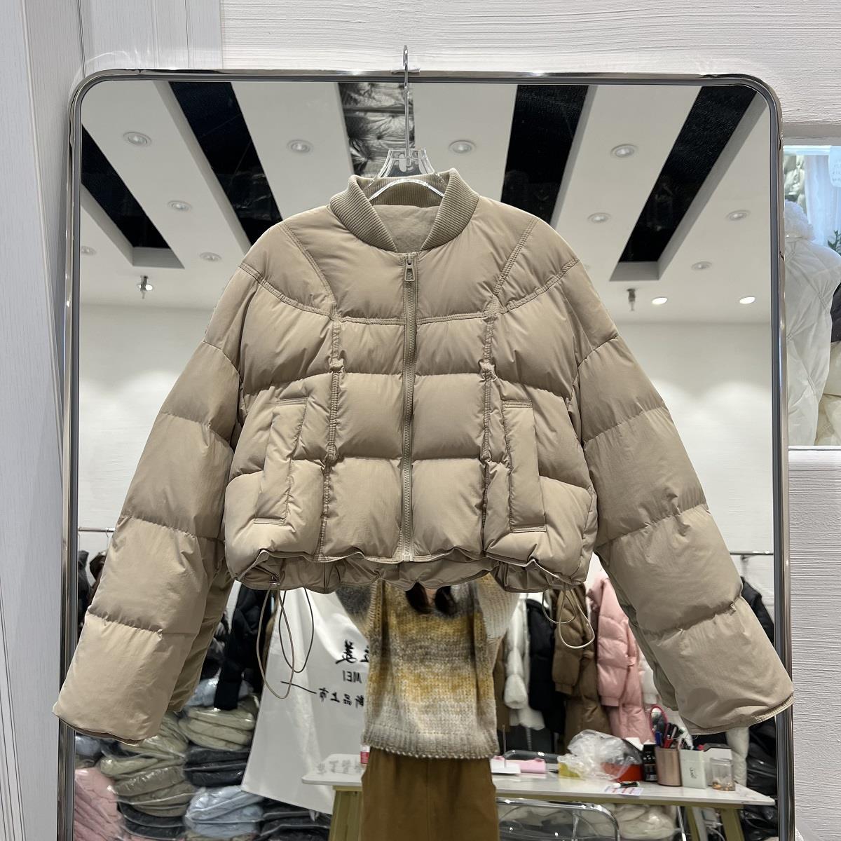 雅鹿2023年新款羽绒服女韩版超短款棒球领加厚宽松小个子白鸭绒外