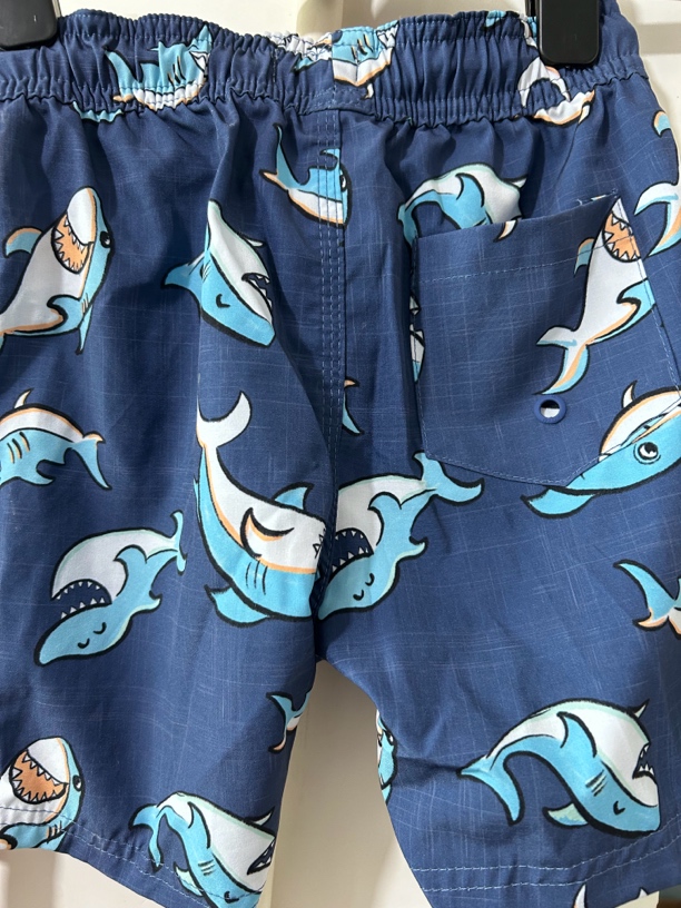 沙滩裤小童鲨鱼夏装休闲薄款印花