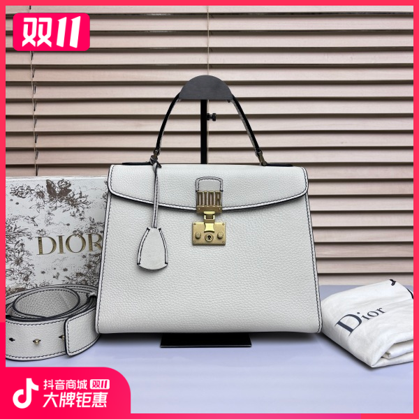 妃鱼/迪奥/95新/包包/市场价28000/241030RN0024