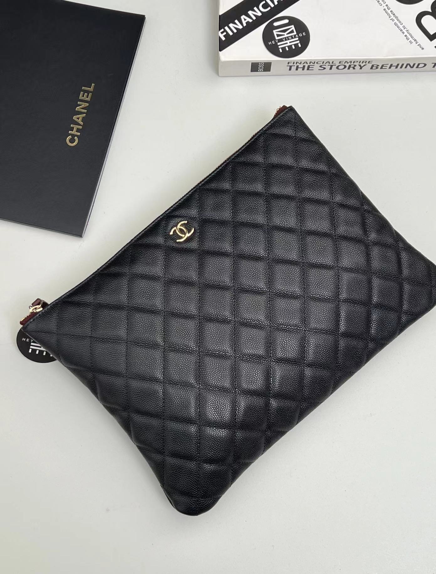 95新  黑黑中古/Chanel 黑金 鱼子酱 手包 26cm  6619598