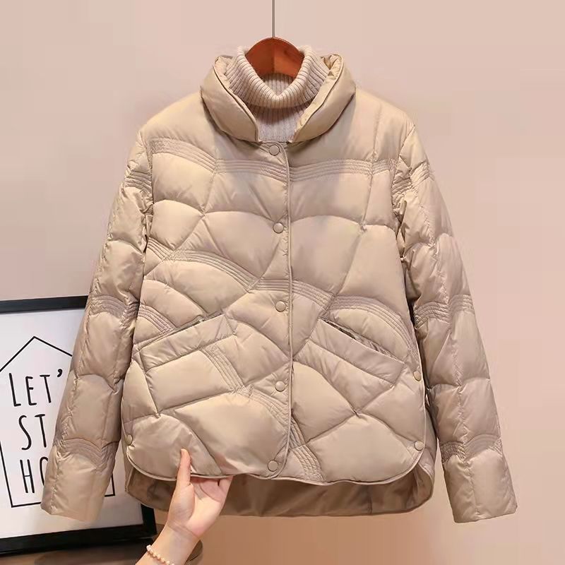 雪中飞短款轻薄羽绒服女款2021年冬新款小个子薄款时尚洋气秋冬外