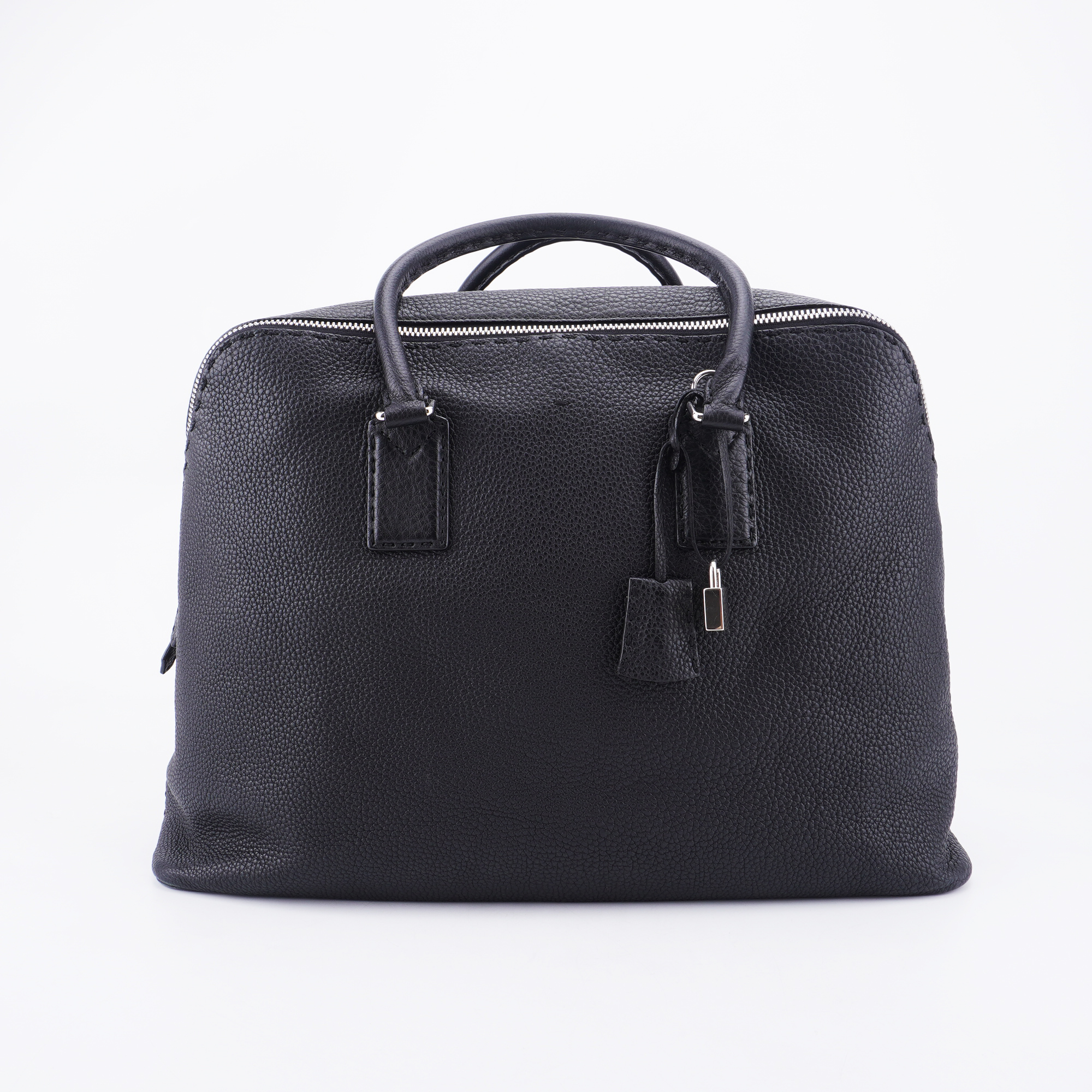 95新 FENDI/芬迪 芬迪黑灰拼色粒面牛皮厚版男士手提包 E733