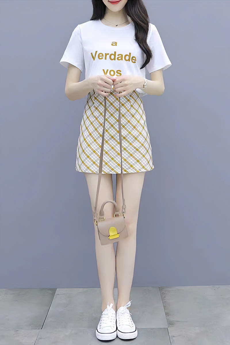 阿明服装店特价商品气质小个子小香风洋气只是直播间拍减龄短款