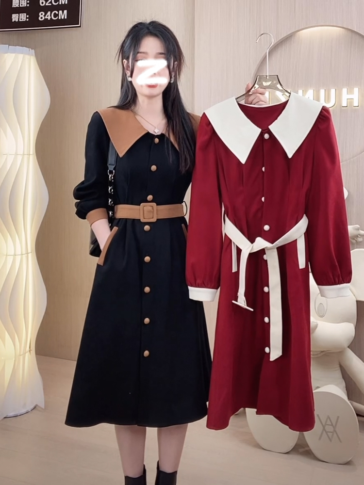 连衣裙女2023年秋冬新款撞色气质收腰显瘦排扣翻领中长款a字裙子