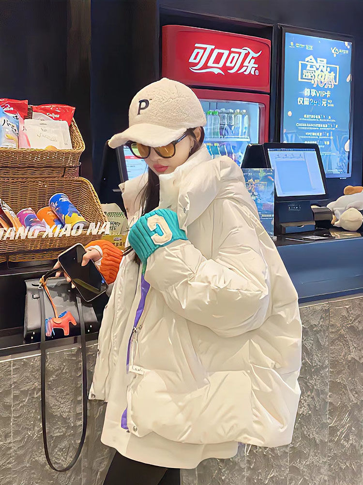 新款羽绒服字母针织袖口面包羽绒服女冬时尚羽绒服小个子羽绒服