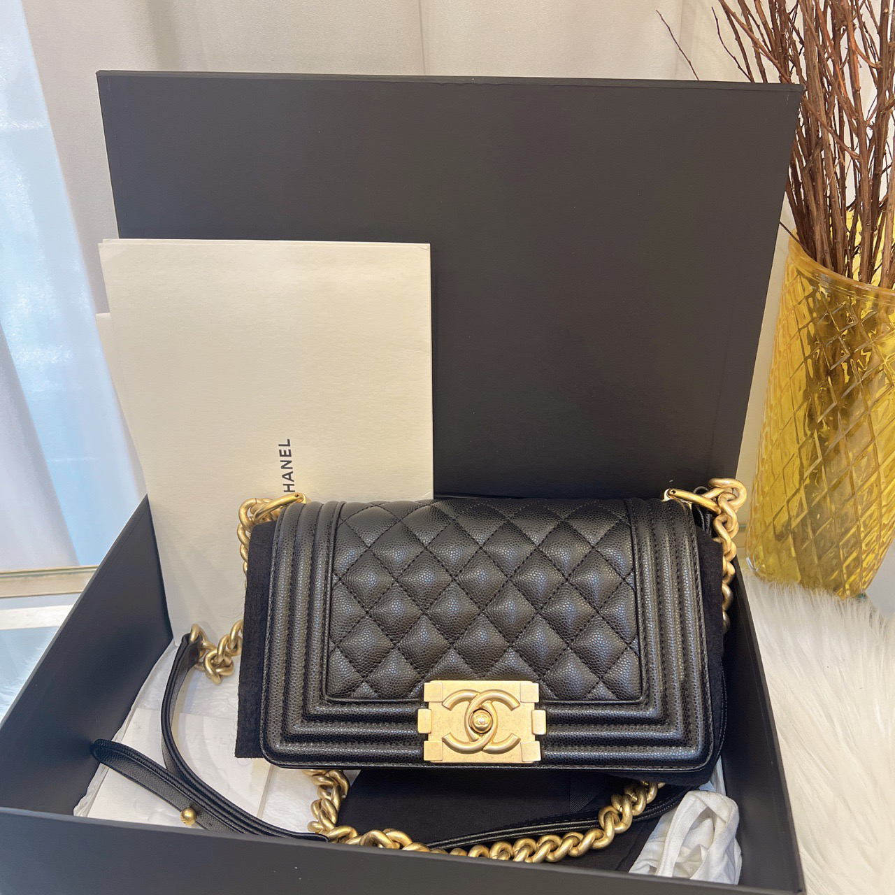 99新 Chanel/香奈儿  部分膜黑金荔枝皮小号Leboy 链条包芯片款