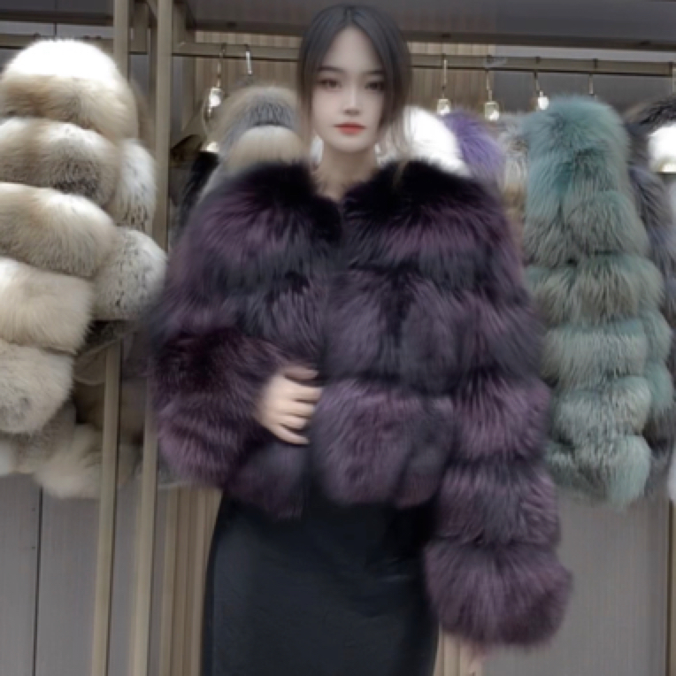 安可拉红高端银狐毛气质轻奢短款外套