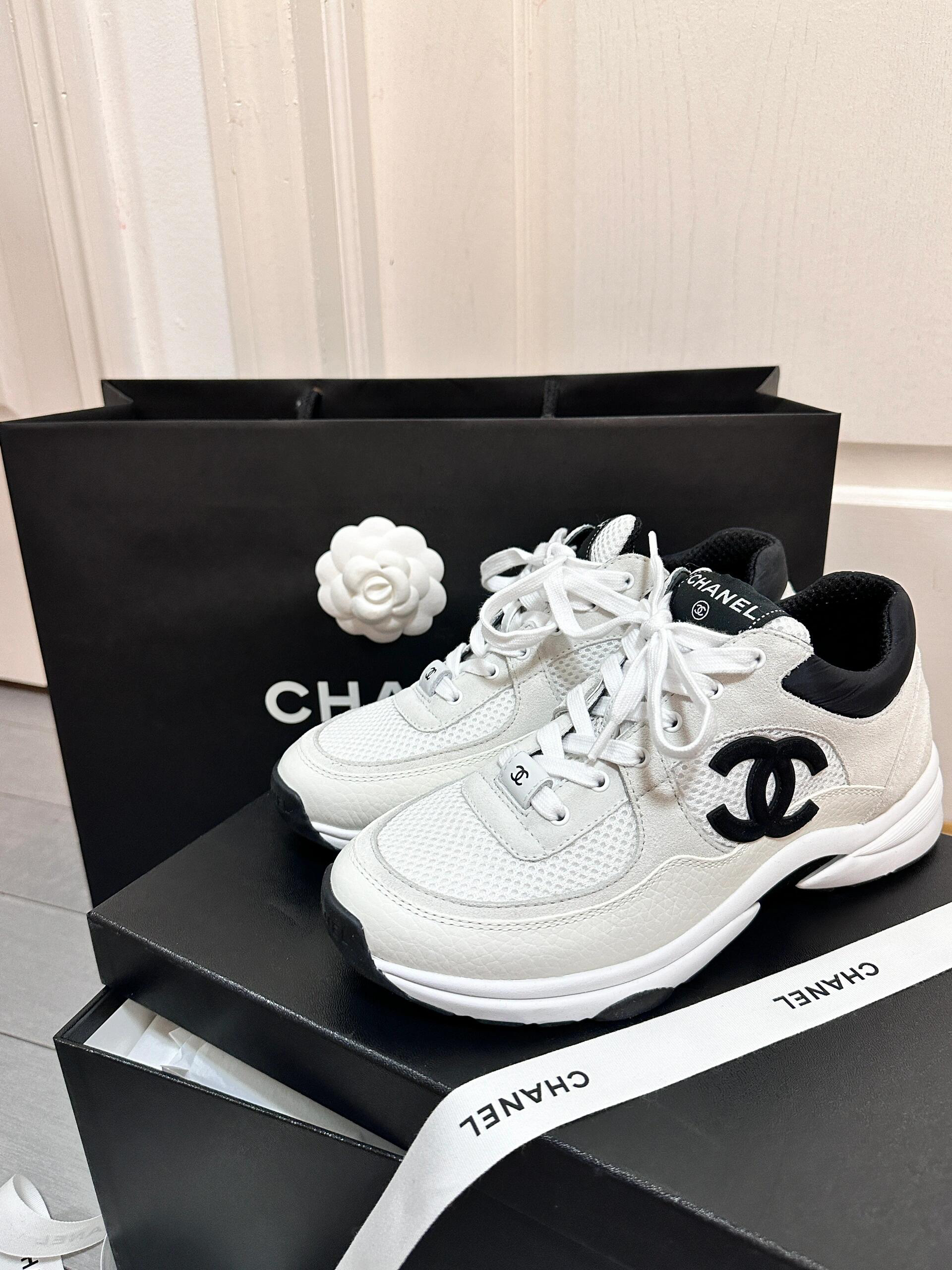未使用 Chanel/香奈儿 熊猫运动鞋37#