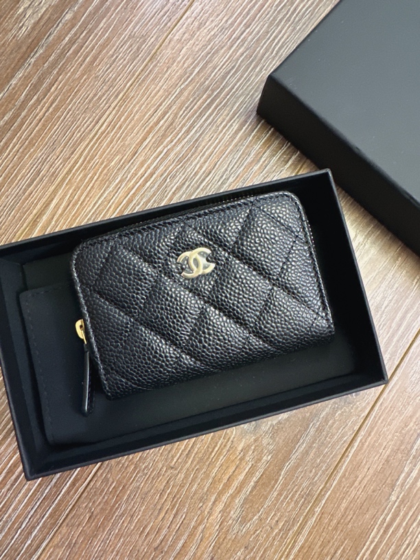 未使用 Chanel/香奈儿 黑金卡包拉链小号