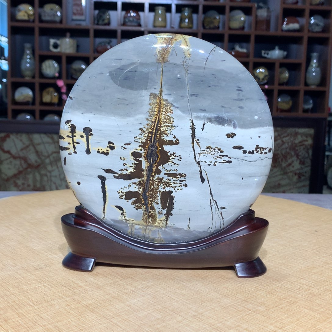 香樟木，广西国画石摆件