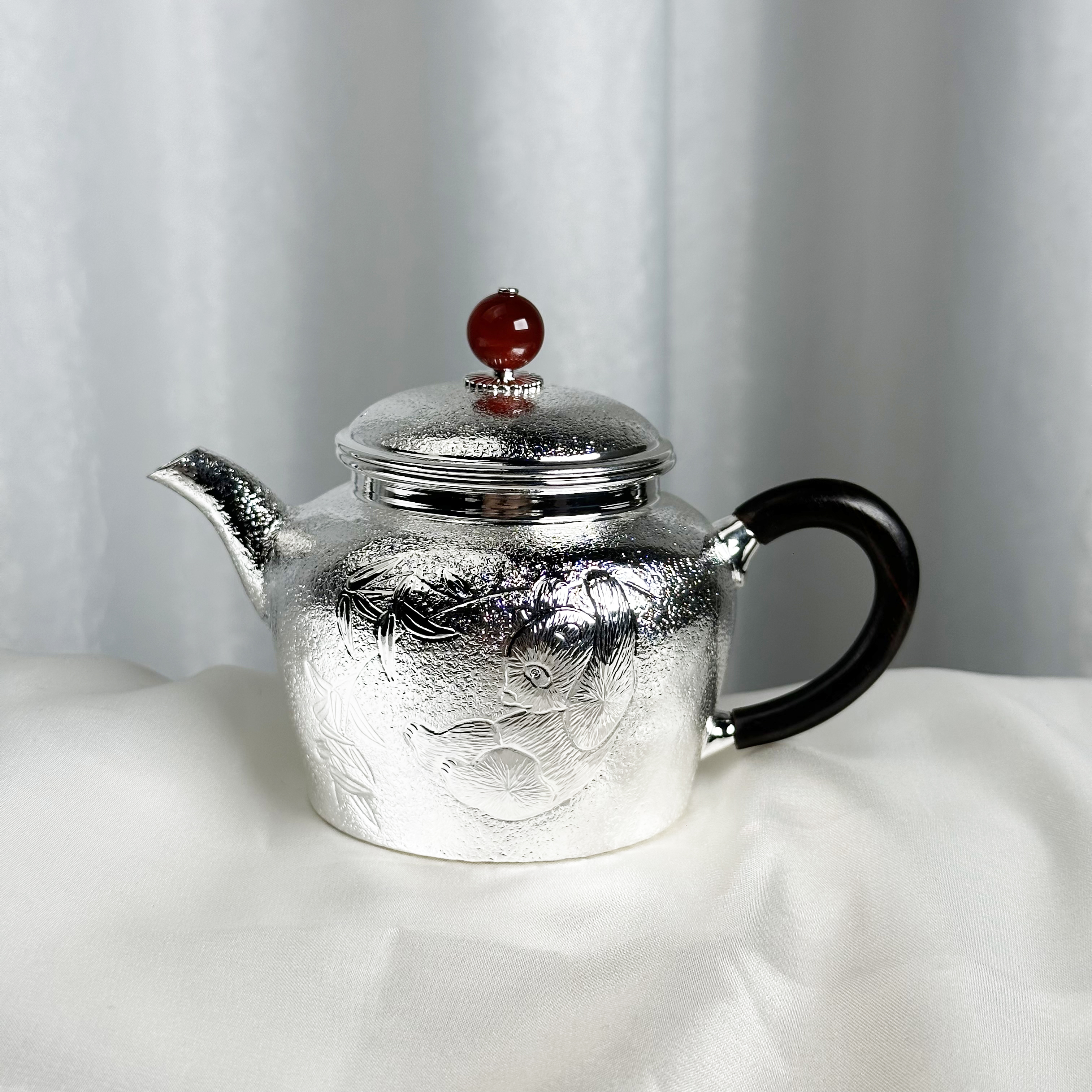新品--手工锤纹熊猫泡茶银壶999