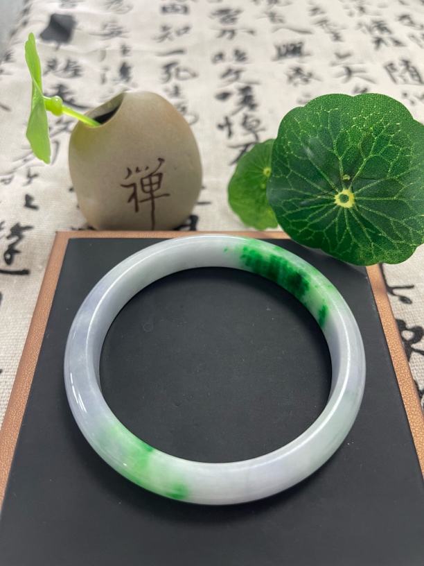 T1187 正圈飘花缅甸翡翠手鐲