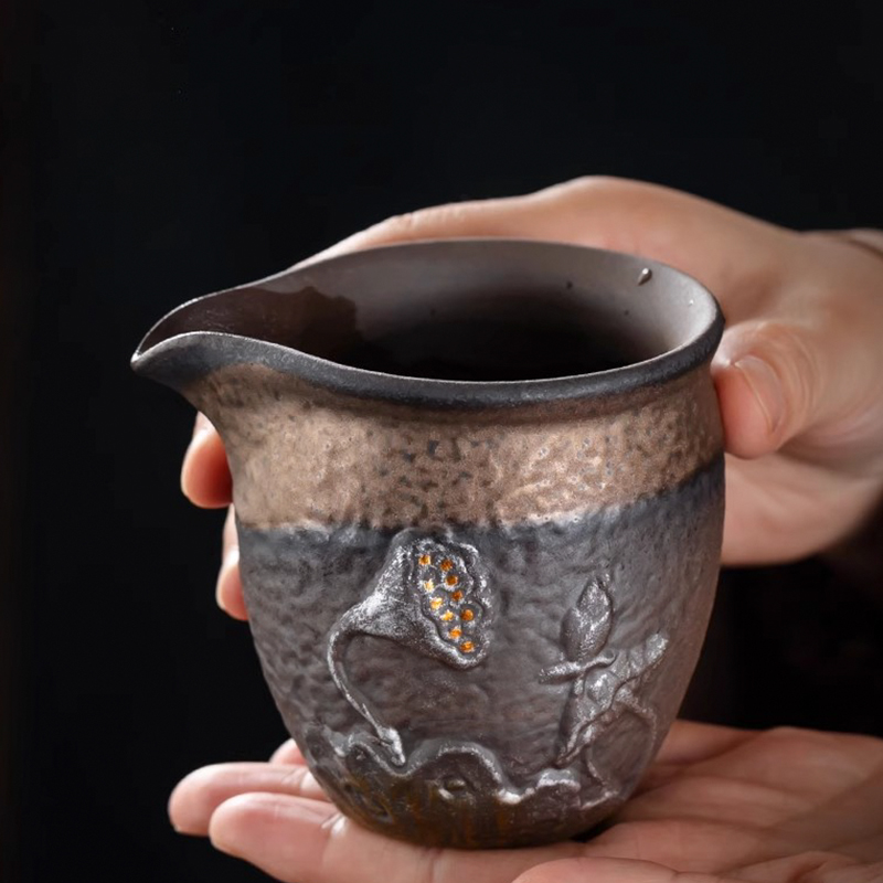 暖小瓷莲蓬公道杯 原矿老岩泥立体浮雕荷叶莲蓬分茶器粗陶复古