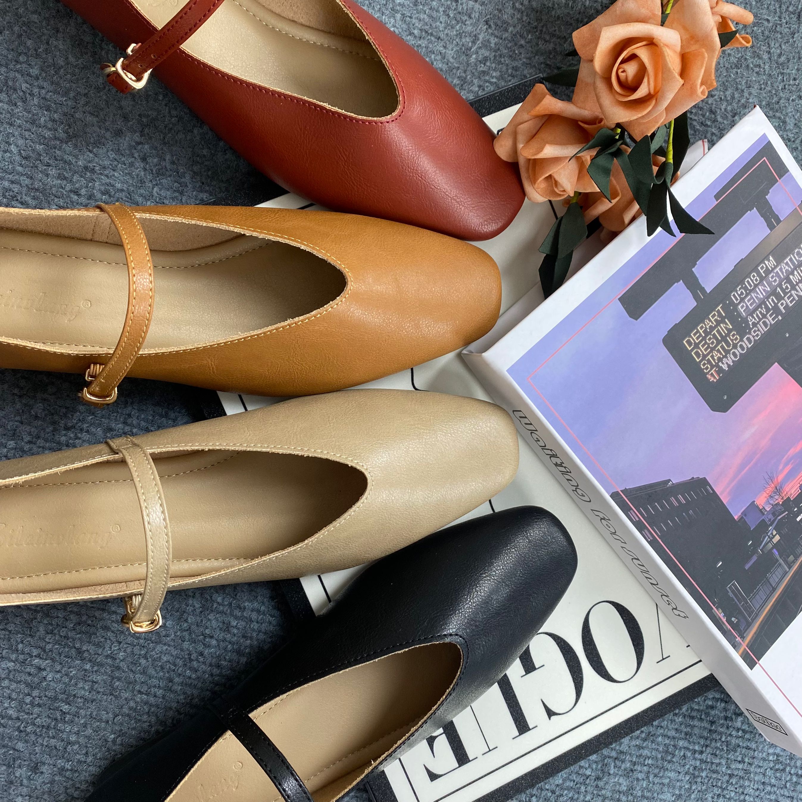 浅口单鞋女2025四季新款复古百搭扣低跟鞋文艺方头软皮软底妈妈鞋