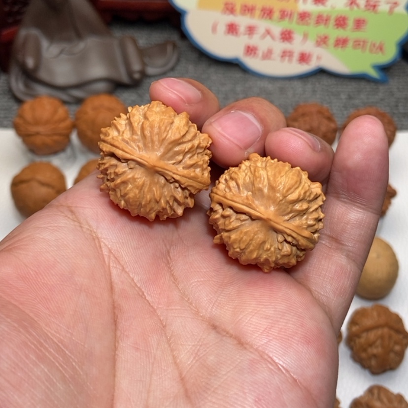 【闪购商品】文玩核桃吊坠