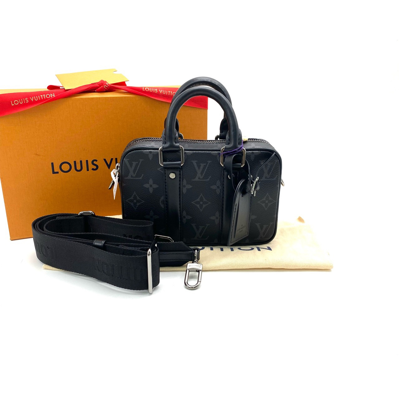 99新 LouisVuitton/路易威登 黑老花NANO 手提斜挎包 尺寸20/13 
