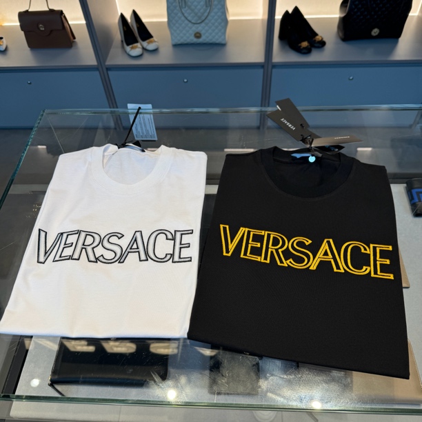 未使用 VERSACE/范思哲 国内现货/男士字母刺绣短袖