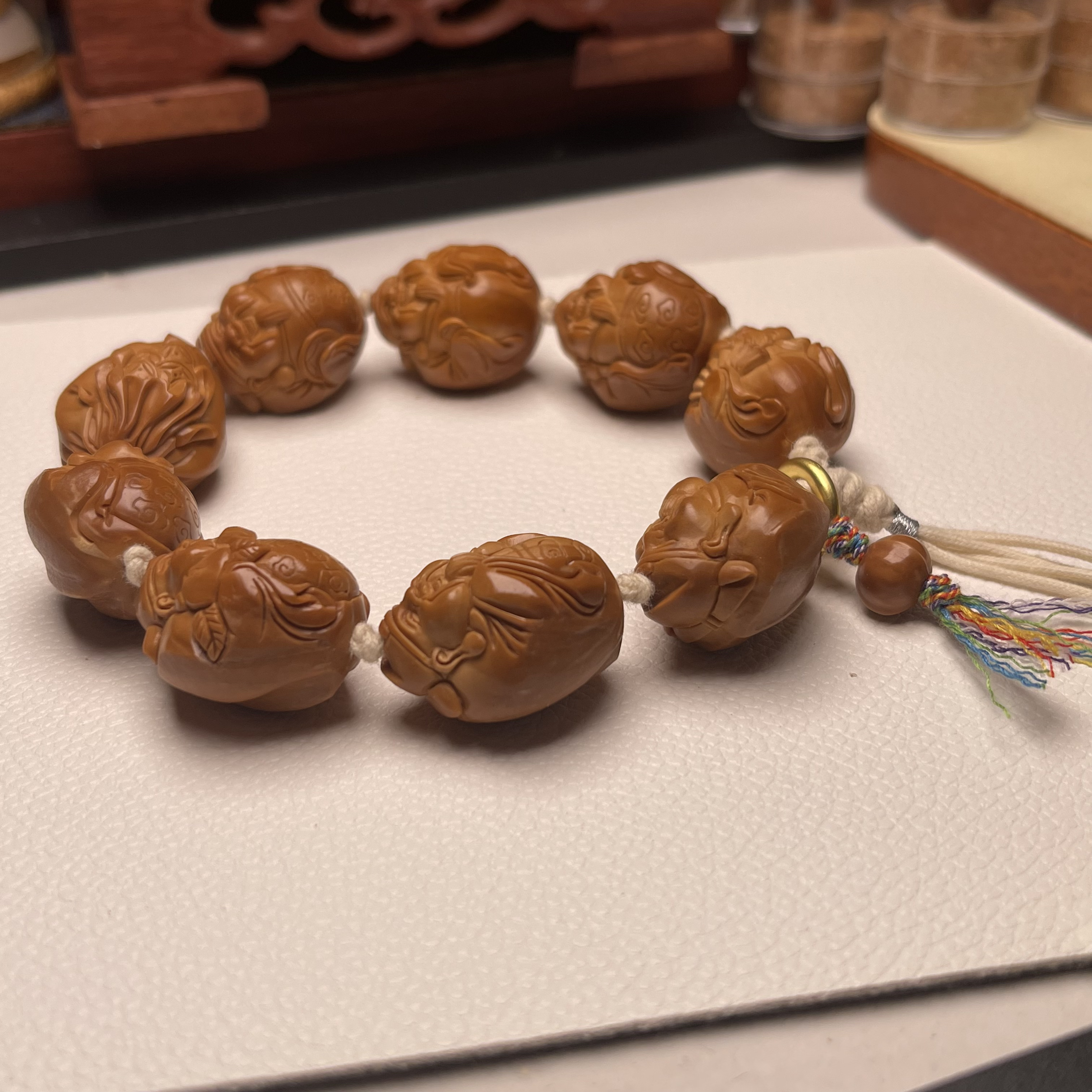 水晶核2.3手工雕刻 包衣财神橄榄核雕手串 传统收藏非遗手工艺