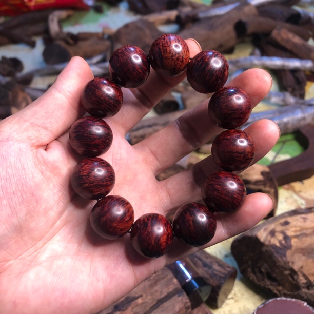 海南红降，花梨公，木本降真香2.0手串