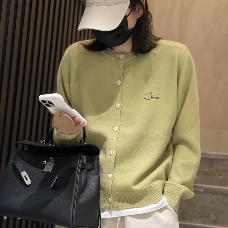 1721外搭小猫刺绣针织开衫外套女2023秋冬休闲宽松百搭长袖上衣