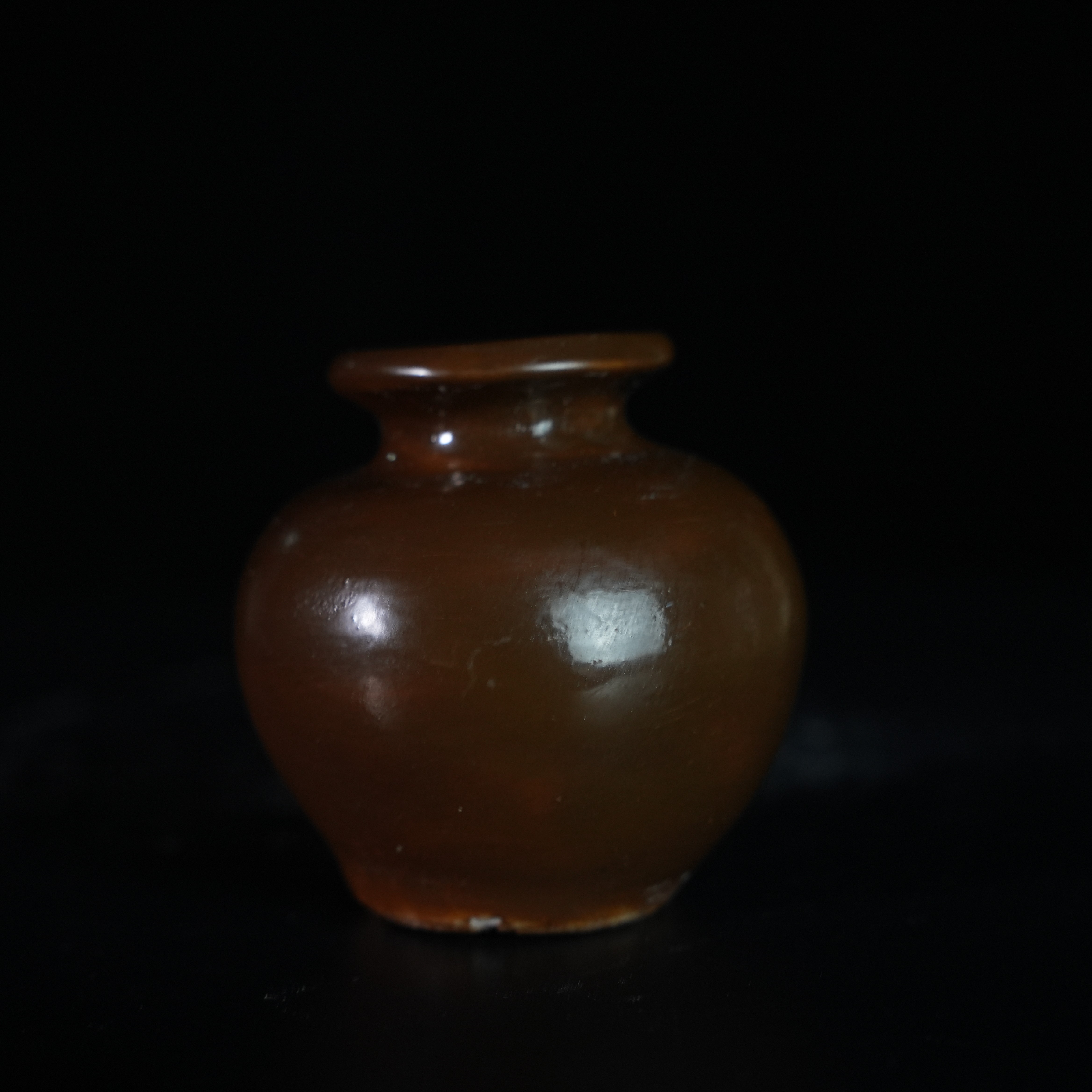 LZJH241026006【十竹斋】清早期紫金釉苹果尊