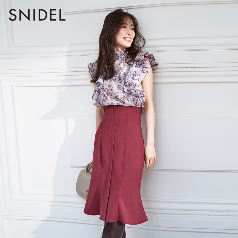 SNIDEL2022早秋新品优雅淑女高腰纯色千鸟格鱼尾半身裙SWFS224188