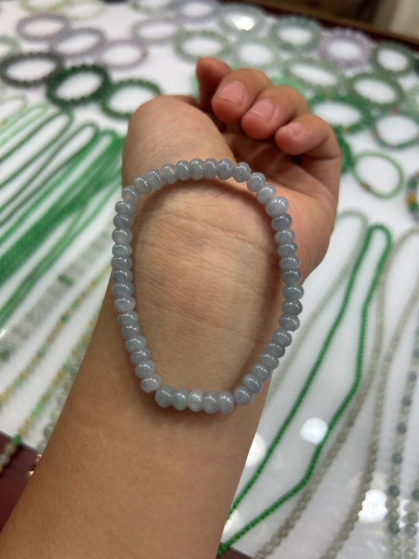 缅甸天然翡翠手串