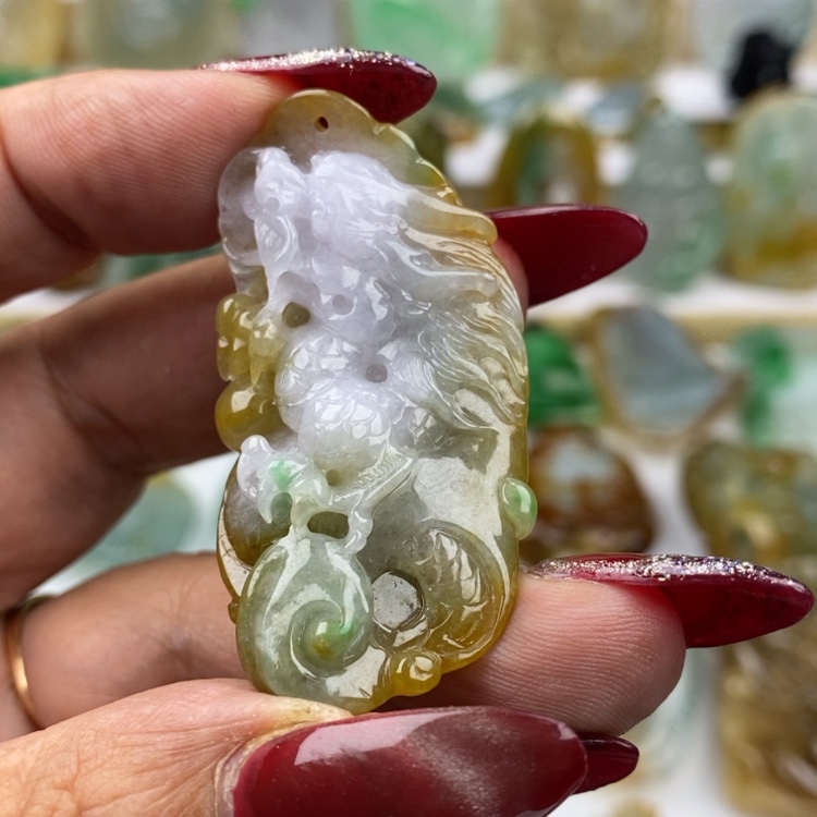 【闪购商品】翡翠挂件未镶嵌?*子