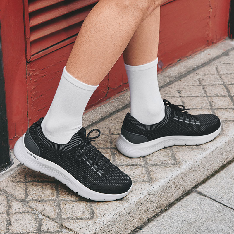 Skechers斯凯奇缓震休闲健步鞋男夏新款轻便透气百搭运动鞋216498