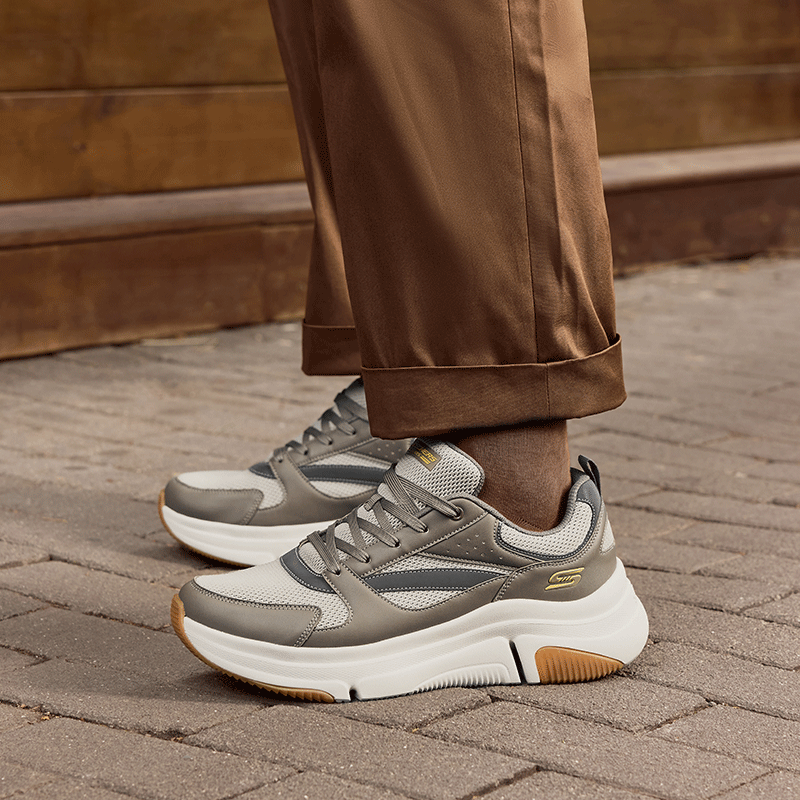 Skechers斯凯奇复古百搭运动鞋男2024透气新款厚底增高缓震休闲鞋